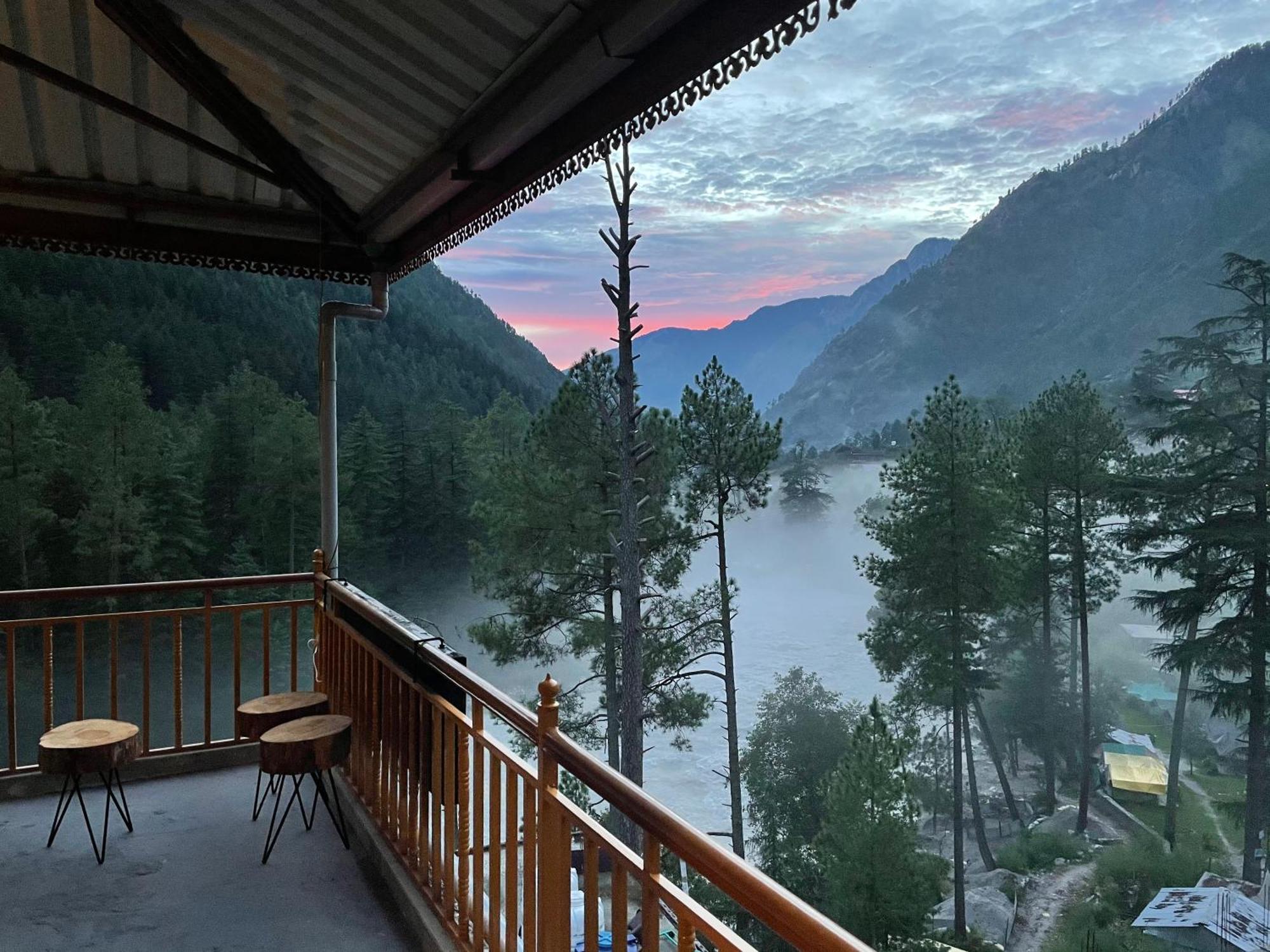 Hotel Highland Spirit 2 Kasol Esterno foto